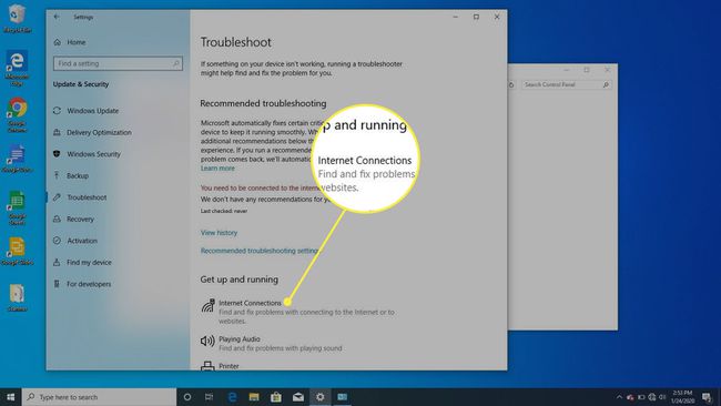 The Troubleshoot settings panel in Windows 10.