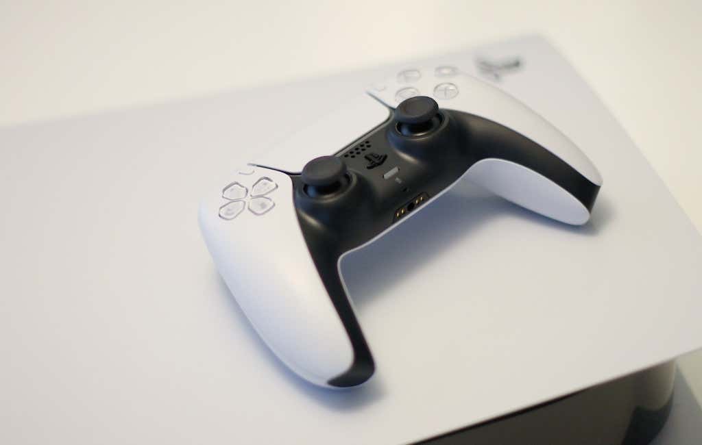 PS5 controller